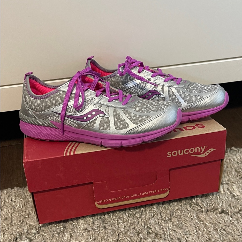 Saucony Girl’s Athletic Shoes in Silver and Pink